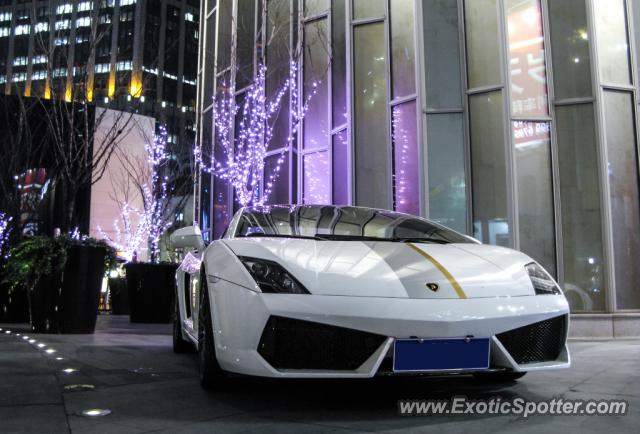 Lamborghini Gallardo spotted in Shanghai, China