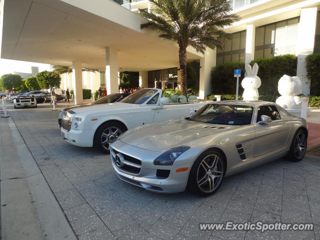 Lamborghini Gallardo spotted in Miami Beach, Florida