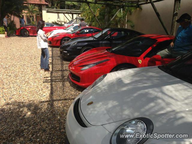 Ferrari 458 Italia spotted in Bogota,colombia., Colombia