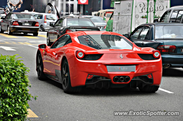 Ferrari 458 Italia spotted in KLCC Twin Tower, Malaysia