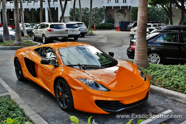 Mclaren MP4-12C spotted in Miami, Florida