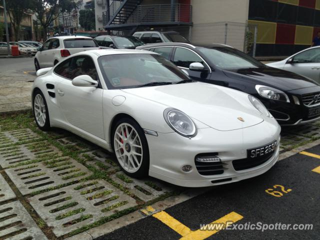 Porsche 911 spotted in Singapore, Singapore