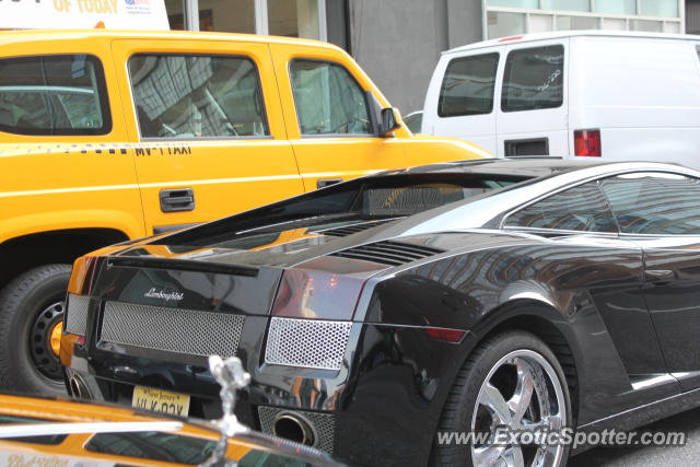 Lamborghini Gallardo spotted in New York, United States