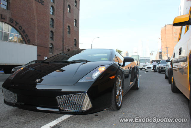 Lamborghini Gallardo spotted in New York, United States