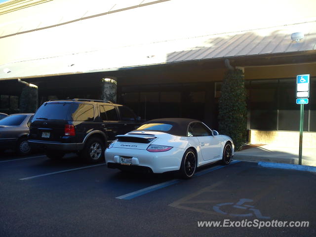 Porsche 911 spotted in Destin, Florida