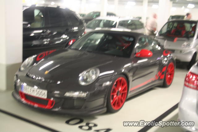 Porsche 911 GT3 spotted in Stuttgart, Germany