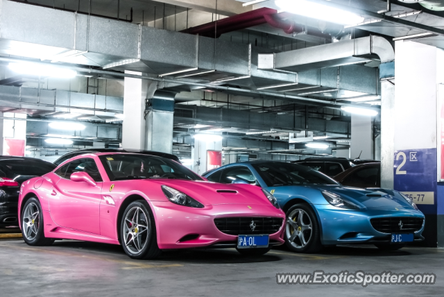Ferrari California spotted in Shanghai, China