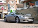Aston Martin DB9