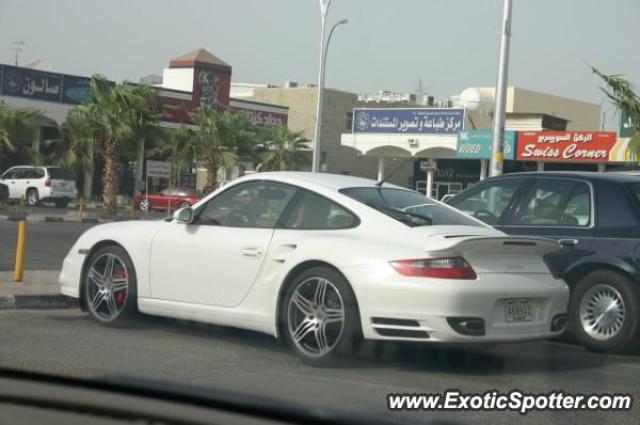 Porsche 911 Turbo spotted in Kuwait, Kuwait