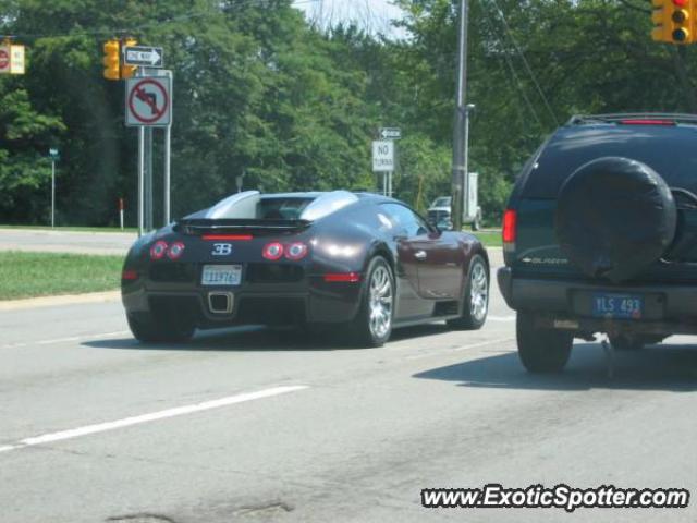 Bugatti Veyron spotted in Bloomfield, Michigan