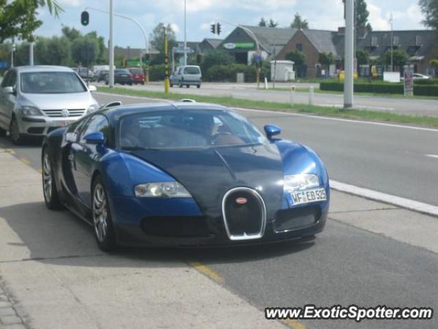 Bugatti Veyron spotted in Knokke, Belgium