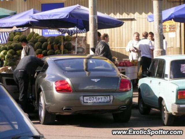 Bentley Continental spotted in Moscow, Russia