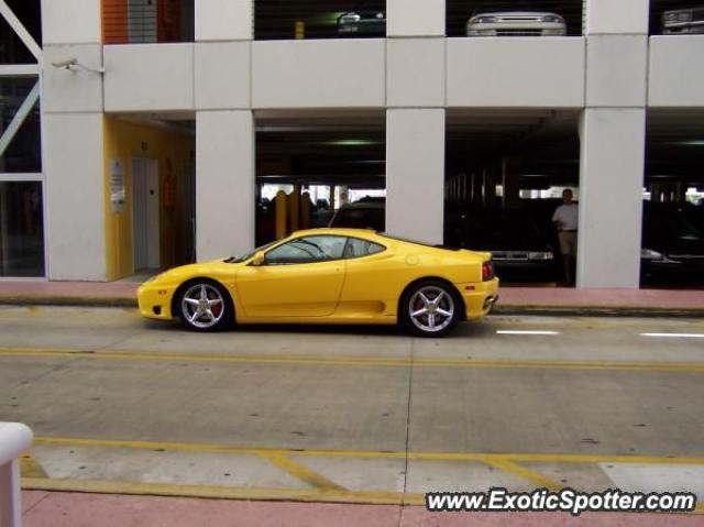 Ferrari 360 Modena spotted in Miami, Florida