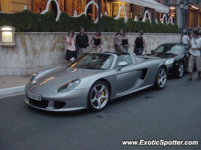 Porsche Carrera GT spotted in Casino, Monaco
