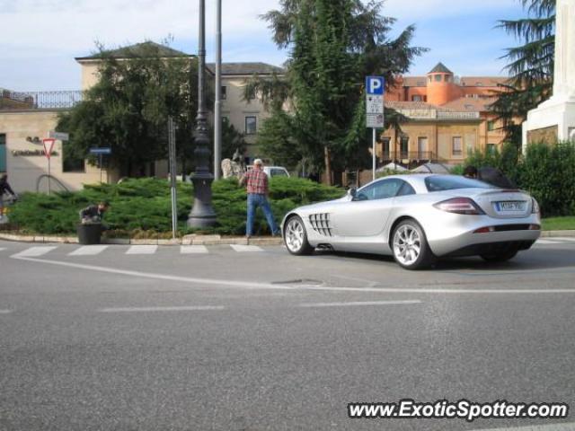 Mercedes SLR spotted in Montebelluna, Italy