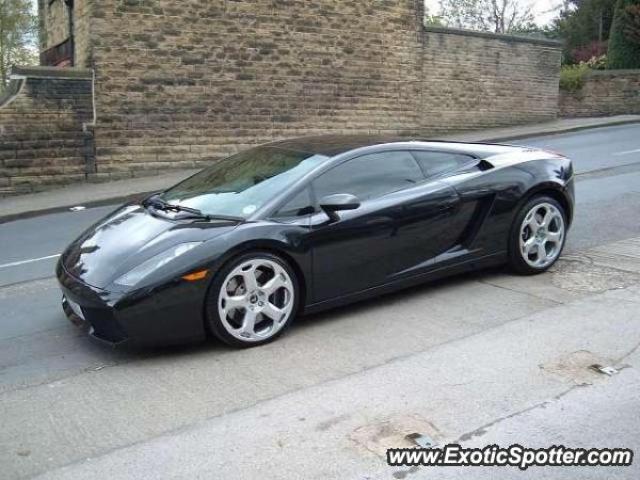 Lamborghini Gallardo spotted in Huddersfield, United Kingdom