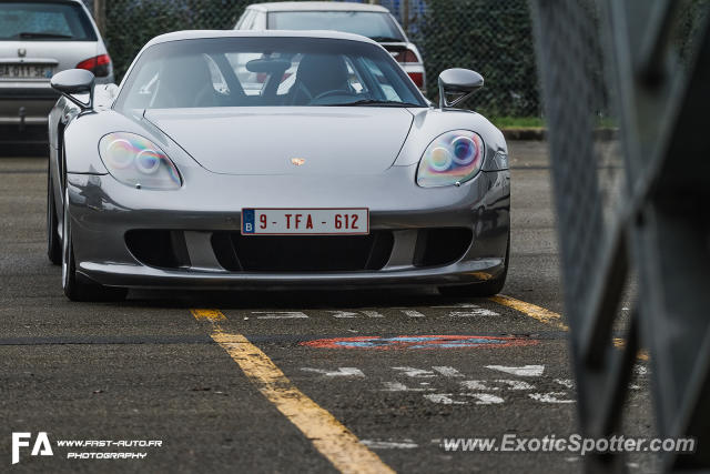 Porsche Carrera GT spotted in Le mans, France