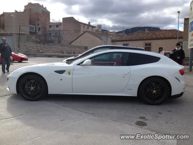 Ferrari FF spotted in Montblanc, Spain