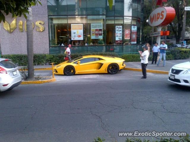 Lamborghini Aventador spotted in Mexico City, Mexico