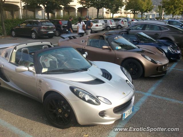 Lotus Evora spotted in Bergamo, Italy