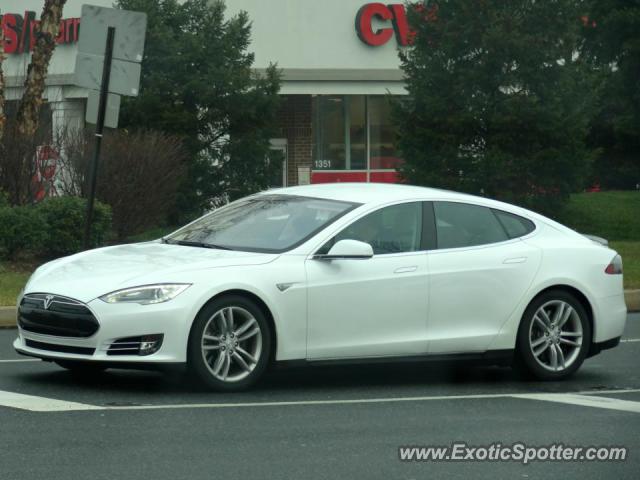 Tesla Model S spotted in West Chester, Pennsylvania