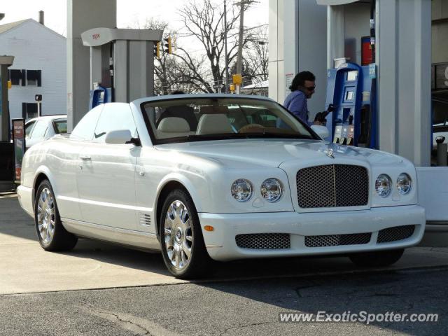 Bentley Azure spotted in Wilmington, Delaware
