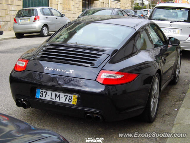 Porsche 911 spotted in Porto, Portugal