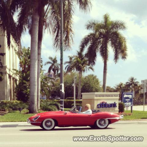 Jaguar E-Type spotted in Boca Raton, Florida
