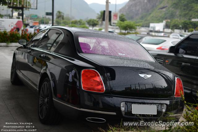 Bentley Continental spotted in Rio de Janeiro, Brazil