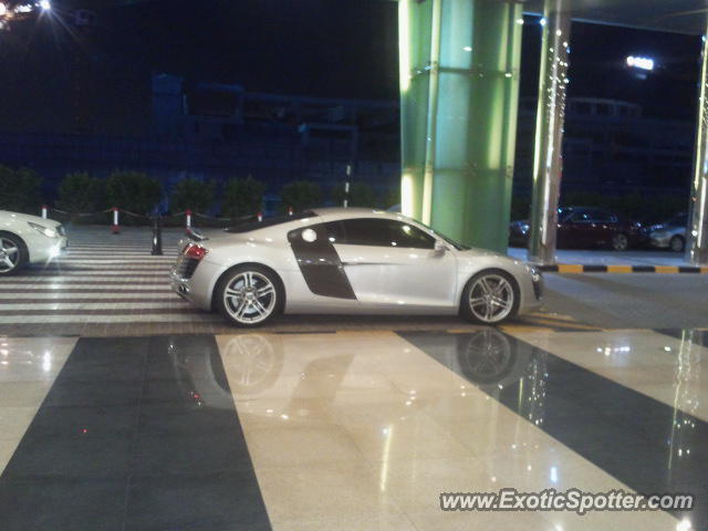 Audi R8 spotted in Muscat, Oman