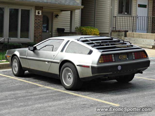 DeLorean DMC-12 spotted in Wilmington, Delaware