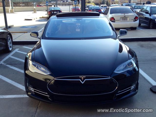 Tesla Model S spotted in Buckhead, Georgia
