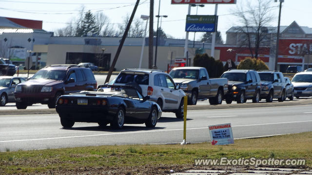 Ferrari Mondial spotted in Harrisburg, Pennsylvania