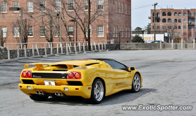Lamborghini Diablo spotted in Atlanta, Georgia