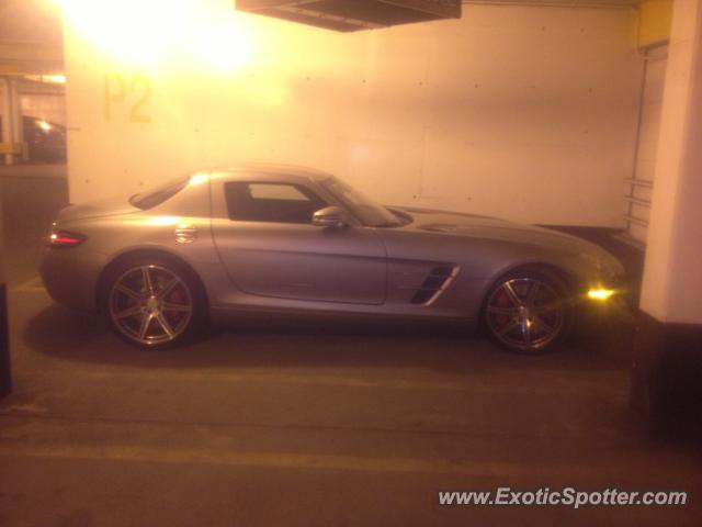 Mercedes SLS AMG spotted in Toronto, Canada
