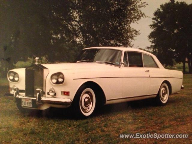 Rolls Royce Silver Cloud spotted in Alpine, Texas