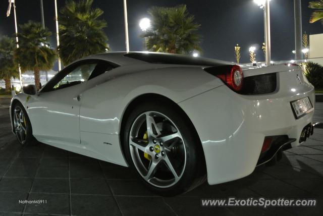 Ferrari 458 Italia spotted in Abu Dhabi, United Arab Emirates