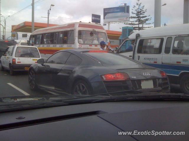 Audi R8 spotted in Lima, Peru