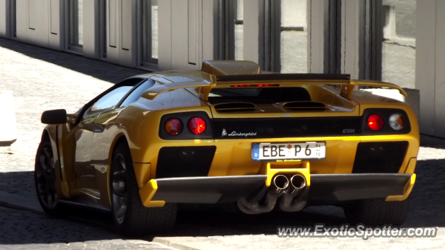 Lamborghini Diablo spotted in Munich, Germany