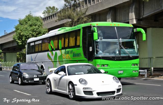 Porsche 911 GT3 spotted in Ciudad de México, Mexico