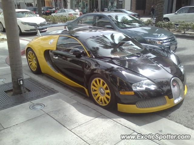 Bugatti Veyron spotted in Beverly.Hills, California