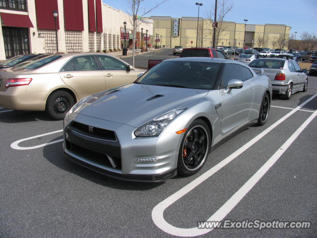 Nissan GT-R spotted in Center valley, Pennsylvania