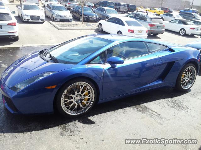 Lamborghini Gallardo spotted in Albuquerque, New Mexico