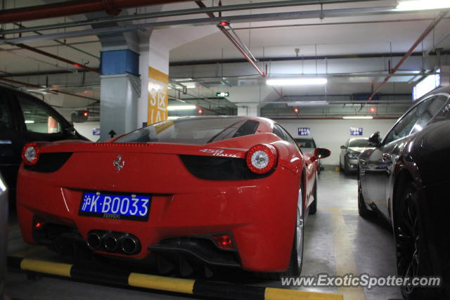 Ferrari 458 Italia spotted in Shanghai, China