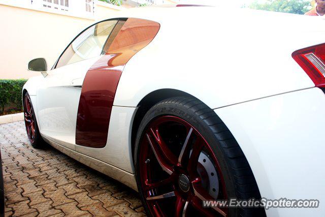 Audi R8 spotted in Victoria Falls, Zimbabwe