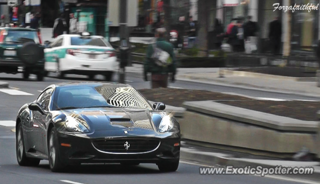 Ferrari California spotted in Chicago, Illinois