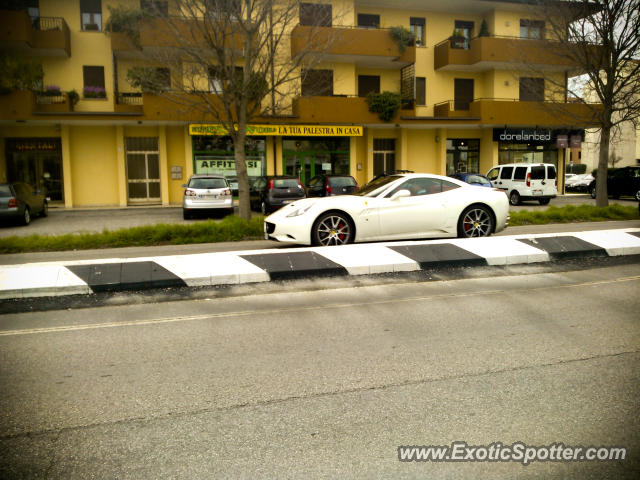 Ferrari California spotted in Oderzo, Italy