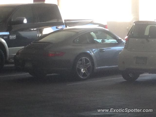 Porsche 911 spotted in Minneapolis, Minnesota