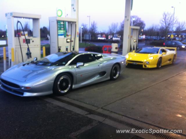 Jaguar XJ220 spotted in Warwick, United Kingdom