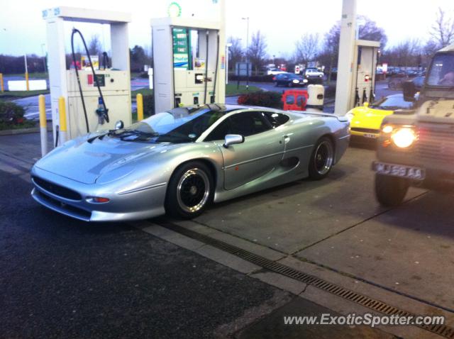 Jaguar XJ220 spotted in Warwickshire, United Kingdom